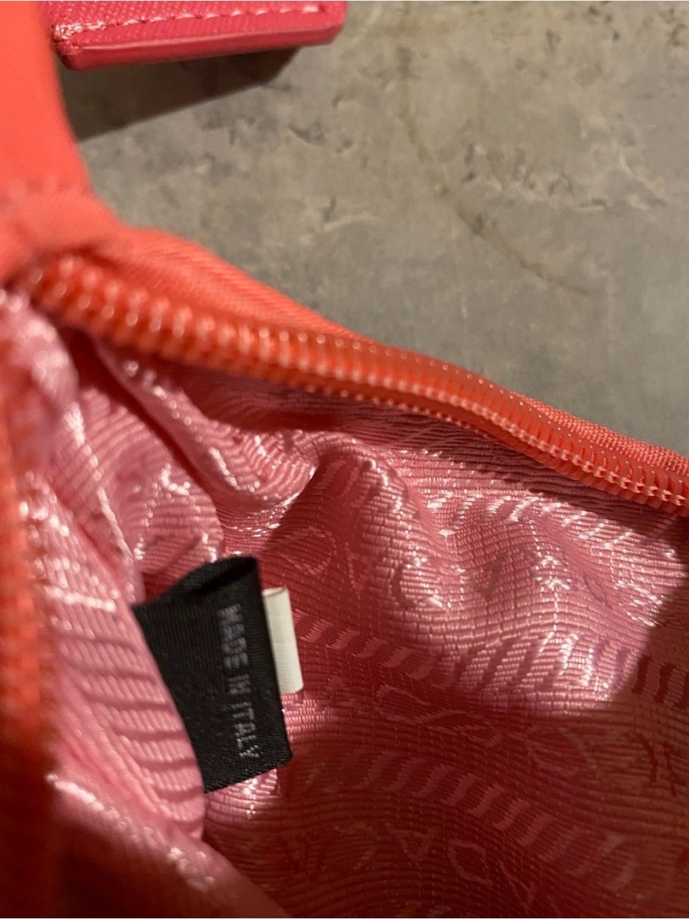 Pink Fashion Nylon Handbag - Picture 6 of 6